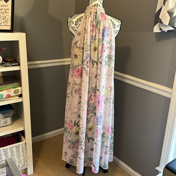 Womens H&M Dress - Picture 2 of 5